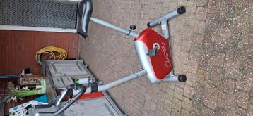 Home trainer  beschikbaar voor biedingen