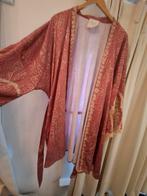 Mooie kimono van meisie, met borduursels - universele maat, Maat 46/48 (XL) of groter, Ophalen of Verzenden, Zo goed als nieuw