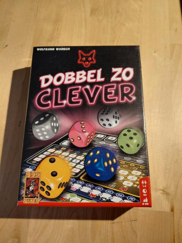 Dobbel Zo Clever - Bordspel, Hobby en Vrije tijd, Gezelschapsspellen | Bordspellen, Zo goed als nieuw, Een of twee spelers, Drie of vier spelers