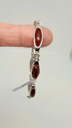 Oude zilveren armband met inleg: gave kornalijn stenen., Verzenden, Zo goed als nieuw, Zilver, Met edelsteen