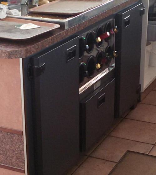 Barkoelings kast. Barbuffet kast.Bijna gratis!!!, Huis en Inrichting, Barren, Gebruikt, Ophalen