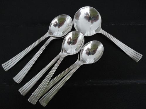 Verzilverde theelepels met suikerschep in lepelvaasje., Huis en Inrichting, Keuken | Servies, Zo goed als nieuw, Overige typen