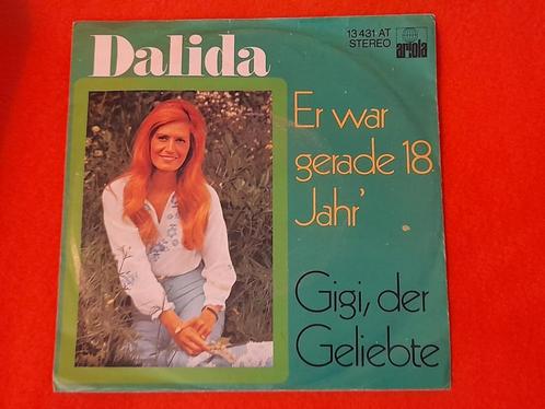 Dalida - Er war gerade 18 Jahr' (1974), Cd's en Dvd's, Vinyl Singles, Gebruikt, Single, Pop, 7 inch, Ophalen of Verzenden