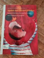 Spelen met werkelijkheden, Ophalen of Verzenden, Zo goed als nieuw