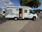 Verkocht Dethleffs Advantage 650, 2 x airco en levelsysteem, Caravans en Kamperen, Ringverwarming, Kluisje, Half-integraal, Koelkast