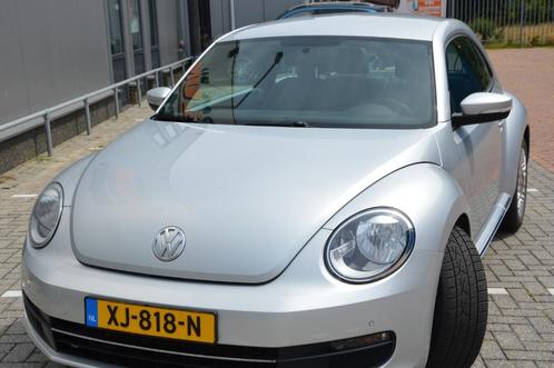 Volkswagen Beetle 2015 Grijs Leder 2e eigenaar, Auto's, Volkswagen, Particulier, Beetle (Kever), Airconditioning, Lederen bekleding