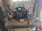 Grote 4pk compressor op krachtstroom, Doe-het-zelf en Verbouw, Compressors, 100 liter of meer, Ophalen, Gebruikt, 6 tot 10 bar