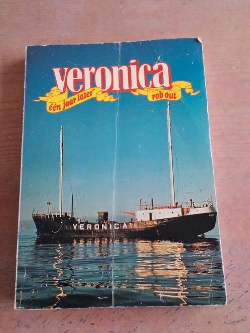 Veronica één jaar later - Rob Out, Boeken, Overige Boeken, Gelezen, Verzenden
