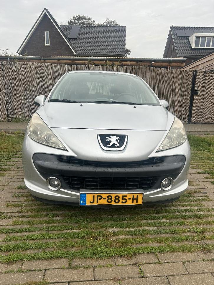 Peugeot 207 1.4 VTI 16V 5DRS 2007 Grijs, Auto's, Peugeot, Particulier, Airbags, Airconditioning, Centrale vergrendeling, Isofix