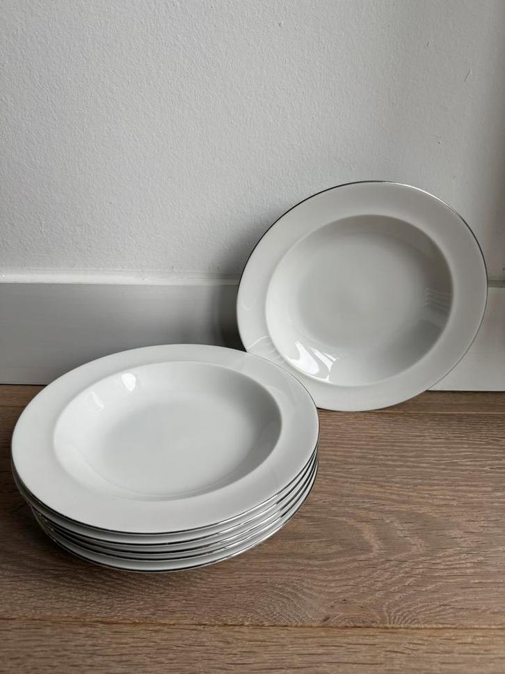 6 witte diepe porseleine borden BAVARIA SCHUMANN ARZBERG, Huis en Inrichting, Keuken | Servies, Gebruikt, Bord(en), Overige stijlen