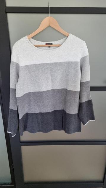 Trui Street One. Maat 38 beschikbaar voor biedingen