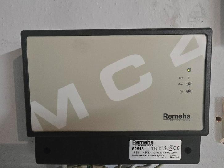 Remeha Celcia MC4 Cascade Regelaar - 4 Ketels, Doe-het-zelf en Verbouw, Thermostaten, Zo goed als nieuw, Ophalen of Verzenden