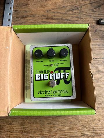 Big Muff Bass PI - Klassieker! beschikbaar voor biedingen