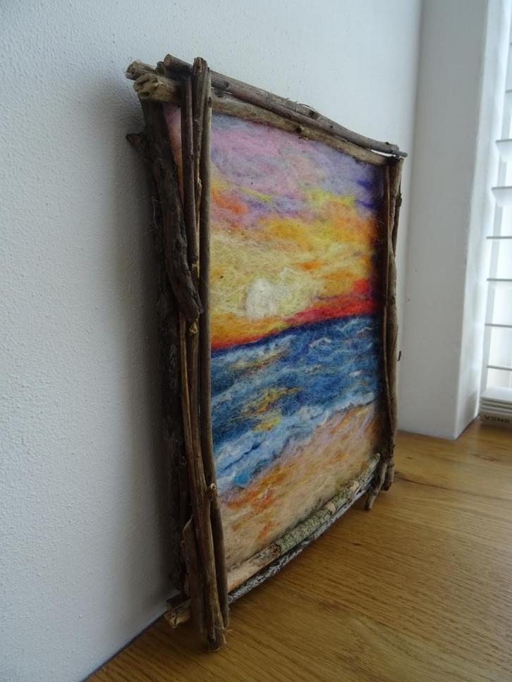 Schilderijtje van wol, Huis en Inrichting, Woonaccessoires | Schilderijen, Tekeningen en Foto's, Nieuw, Schilderij, Minder dan 50 cm