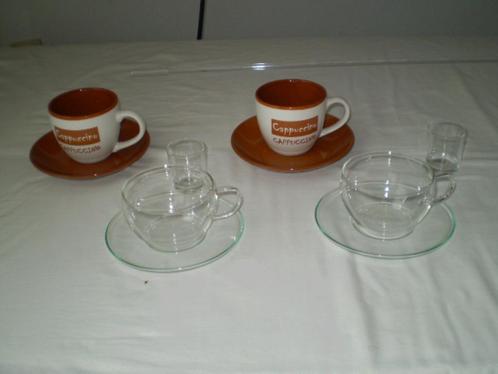 Mooie set: twee cappuccino-kop en schotels, theeglazen en ko, Huis en Inrichting, Keuken | Servies, Nieuw, Kop(pen) en/of Schotel(s)