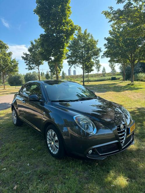 Alfa Romeo MiTo 0.9 Turbo Twinair 74KW/100PK 2014 Grijs, Auto's, Alfa Romeo, Particulier, MiTo, Benzine, A, Hatchback, Handgeschakeld