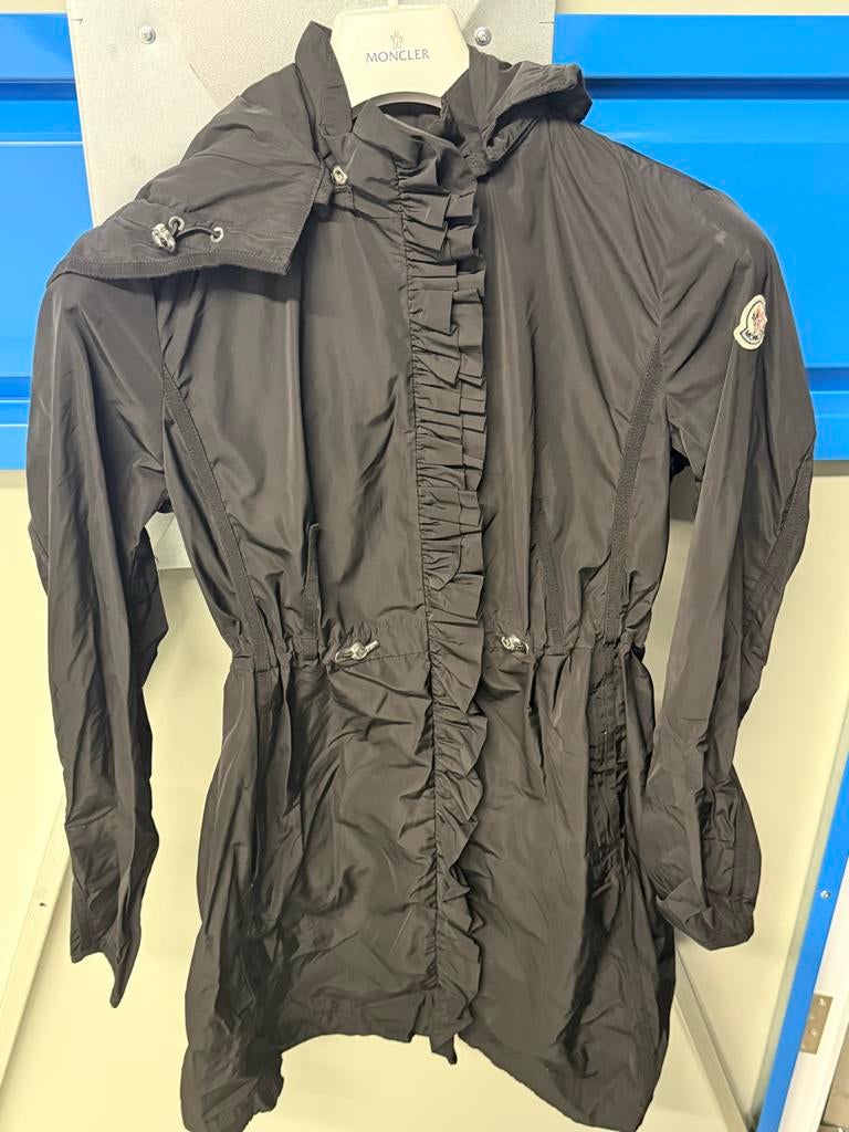 Moncler jas, Ophalen, Zo goed als nieuw, Maat 36 (S), Zwart