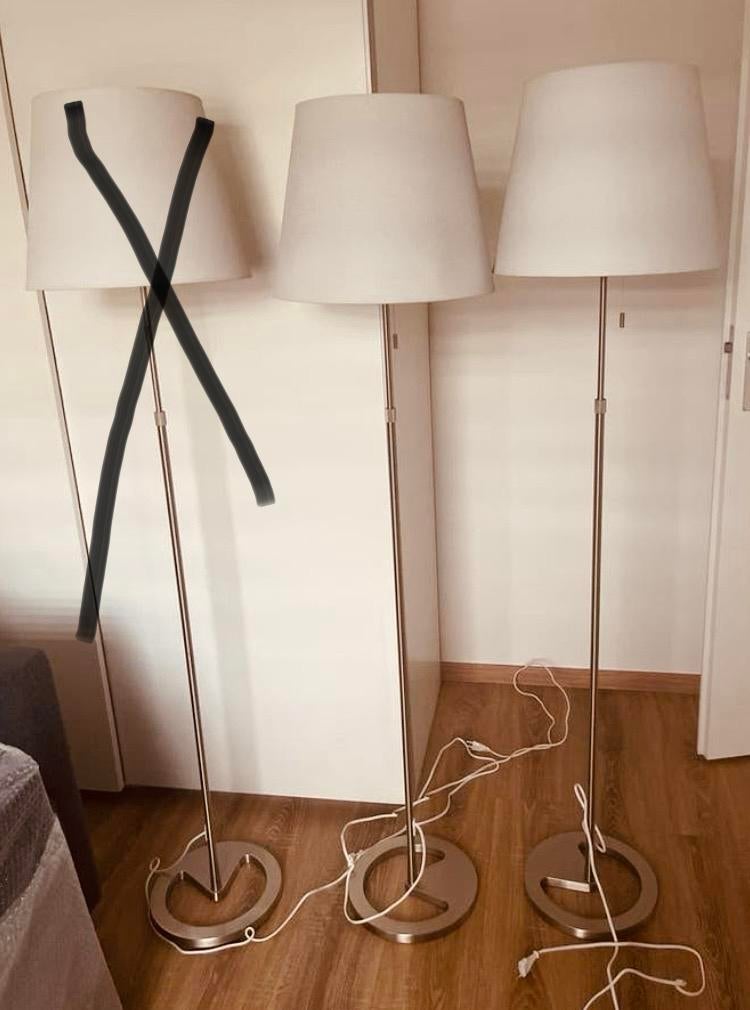 2 Staande lampen met witte kappen - Modern en functioneel, Ophalen, Gebruikt, Metaal, 150 tot 200 cm