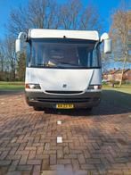 Luxe Camper met 6 Slaapplaatsen en Volledige Opties, Bedrijf, Half-integraal