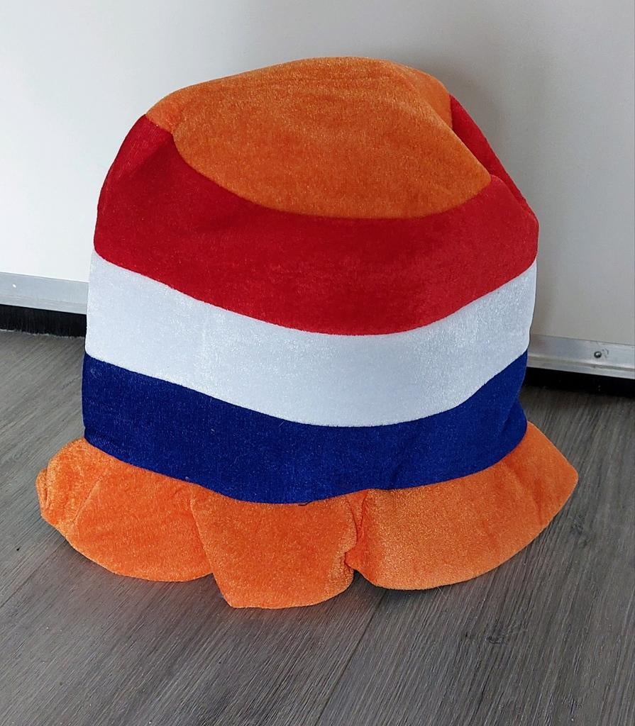 Hoed rood wit blauw oranje en nog meer oranje spullen, Ophalen of Verzenden, One size fits all