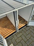 honden bence, Ophalen, Zo goed als nieuw