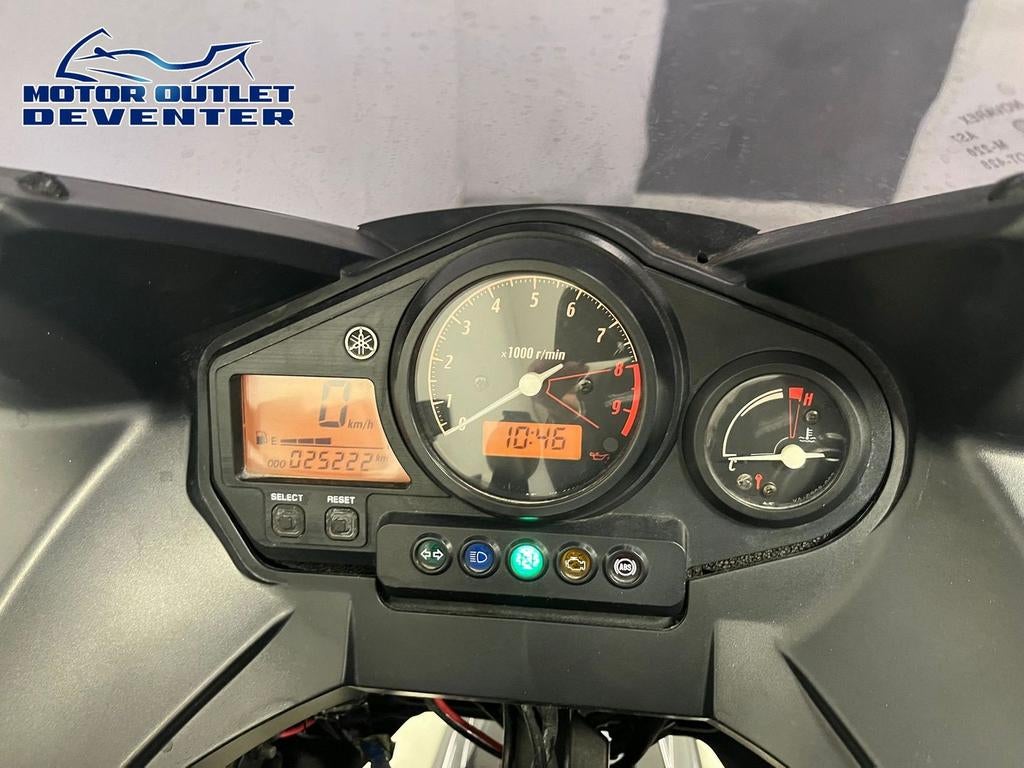 Mooie YAMAHA TDM 900 ABS ABS (bj 2008) TDM900, 2 cilinders, 897 cc, Motorrijbewijs A, Bedrijf