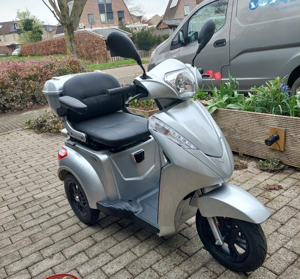 scootmobiel IVA E1000, Diversen, Brommobielen en Scootmobielen, Gebruikt, Overige merken, 36 t/m 45 km, 16 km/u of meer, Ophalen