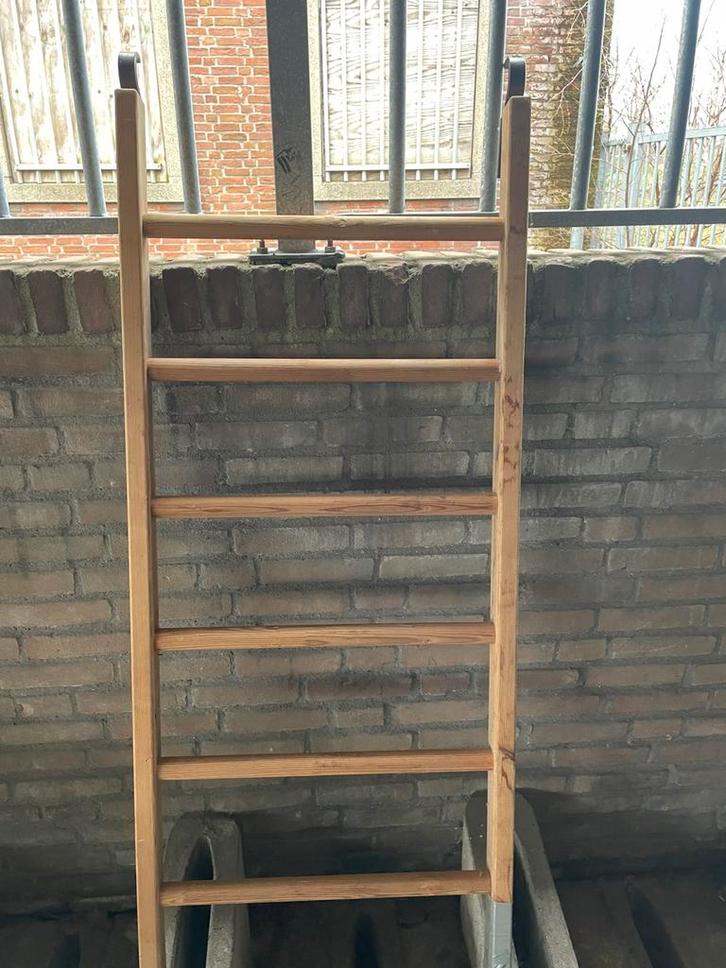 Klimrek gymzaal, Huis en Inrichting, Kasten | Stellingkasten, Gebruikt, Ophalen