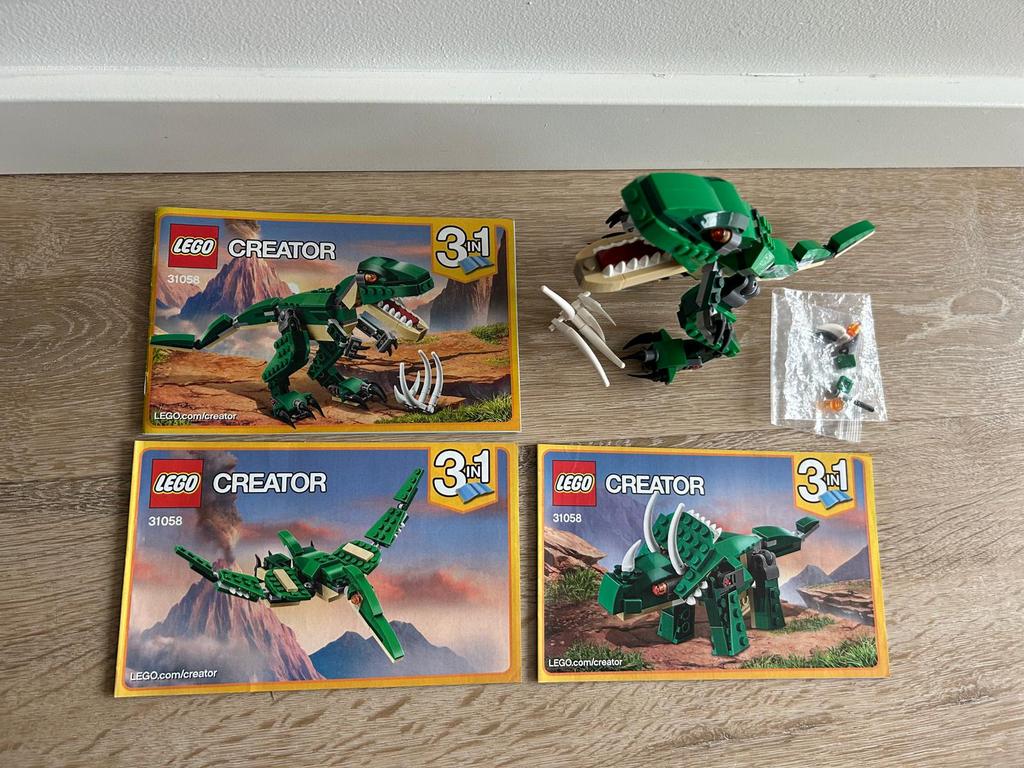 Lego Creator 31057 3-in-1 trex, triceratops, velociraptor, Ophalen of Verzenden, Zo goed als nieuw