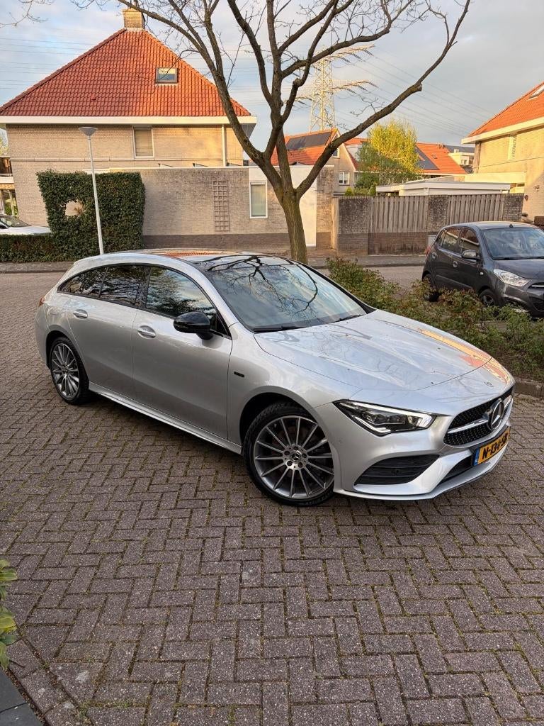 Mercedes CLA 250e Shooting Brake (2020) | Pano | AMG styling, CLA, 77 km/l, 1650 kg, Plug-in hybride