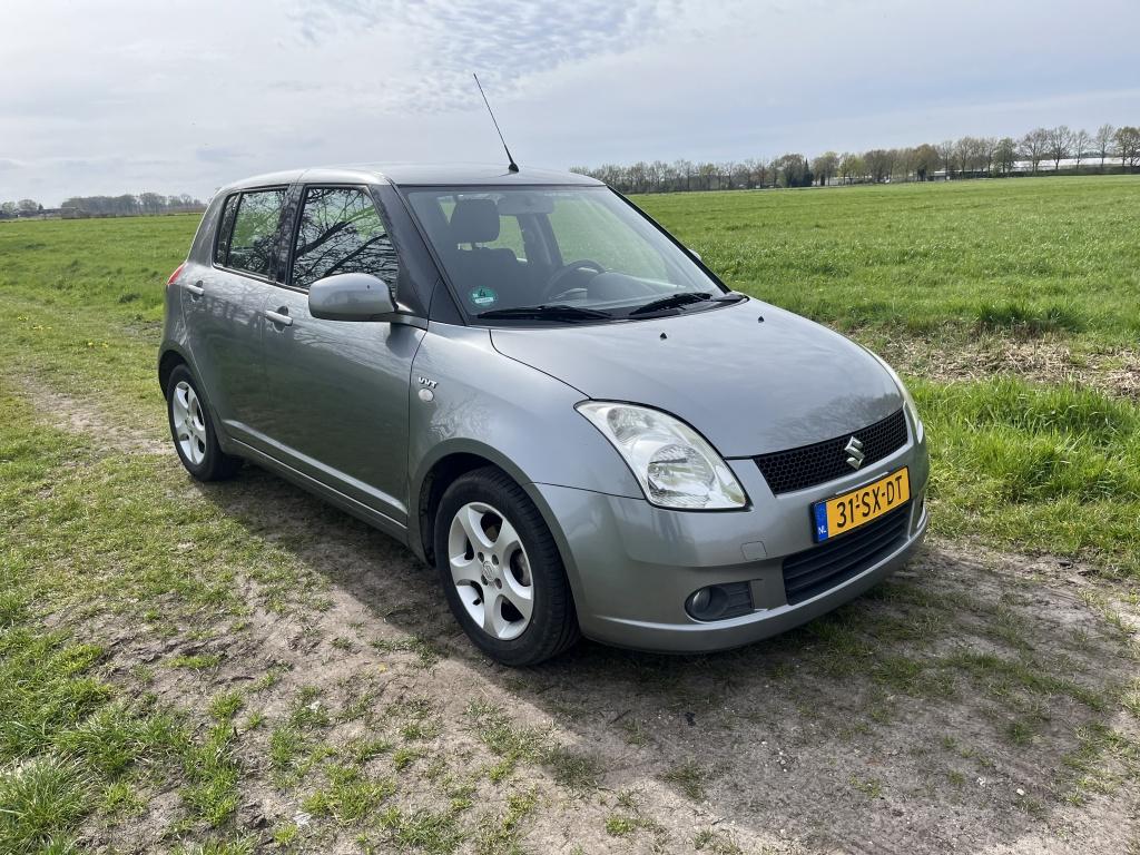 Suzuki Swift 1.5 Exclusive (bj 2006), 4 cilinders, 400 kg, Swift, Bedrijf