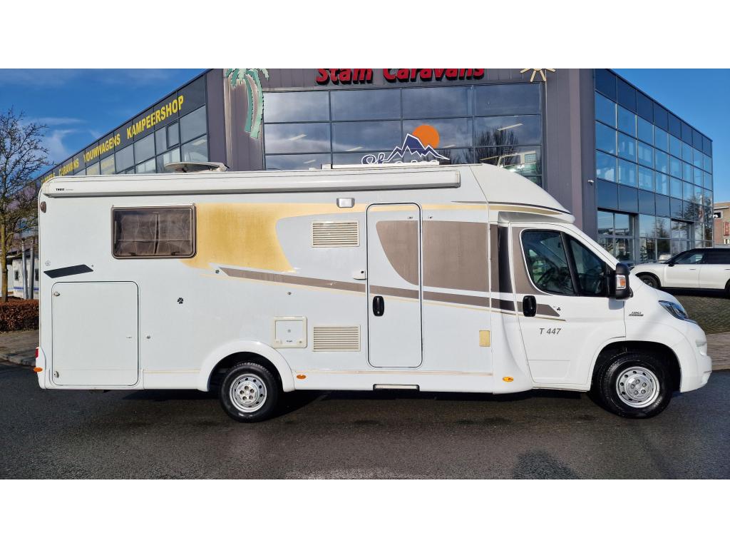 Carado T447 enkele bedden hefbed, Caravans en Kamperen, Campers, Ringverwarming, Fiat, 7 tot 8 meter, Hordeur