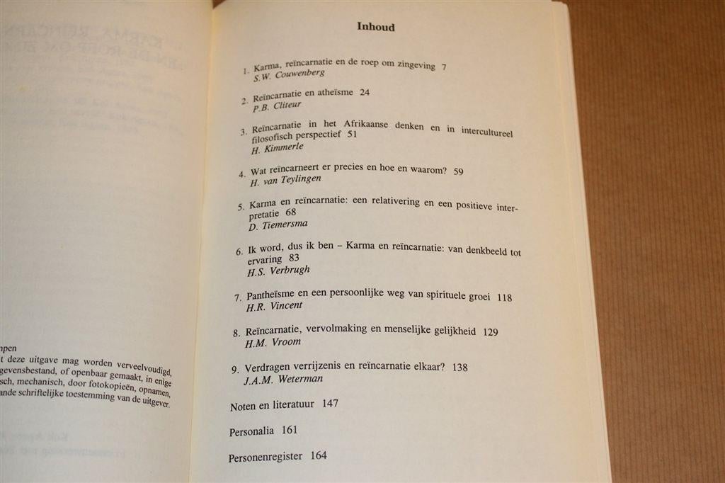 Karma, Reïncarnatie en de Roep om Zingeving, Boeken, Ophalen of Verzenden, Gelezen, Overige onderwerpen, Achtergrond en Informatie