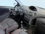 Toyota Yaris 1.5-16V VVT-i T-Sport / 2e EIGENAAR! 191.000km, Voorwielaandrijving, Gebruikt, 4 cilinders, 400 kg