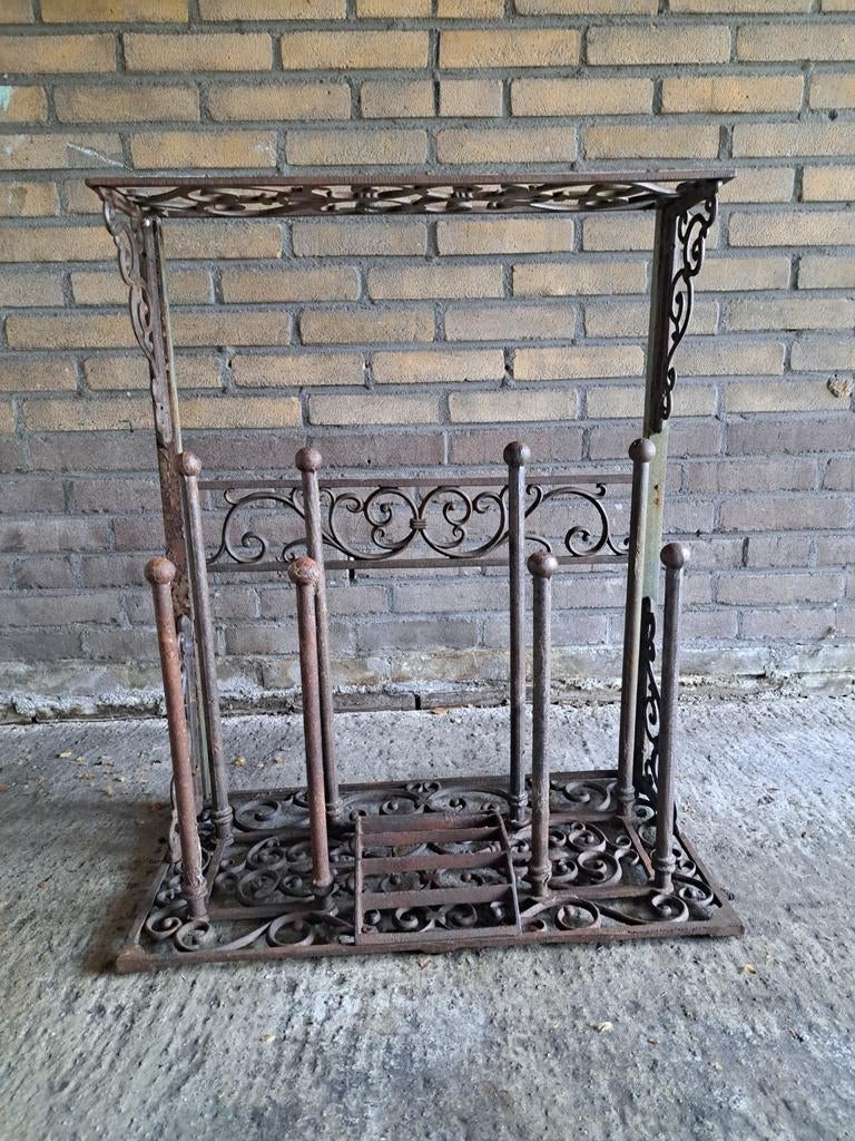 Gietijzeren brocante schoenen/laarzenrek, Ophalen