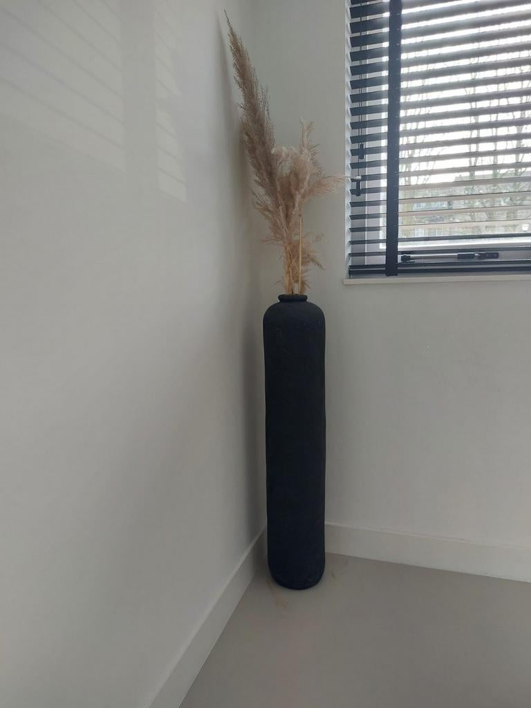 Zwarte vaas circa 75 cm (met of zonder pluimen), Huis en Inrichting, Woonaccessoires | Vazen, Ophalen, Zo goed als nieuw, Zwart