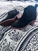 Zwarte suède UGG boots maat 36, Ophalen of Verzenden, Zo goed als nieuw, Zwart