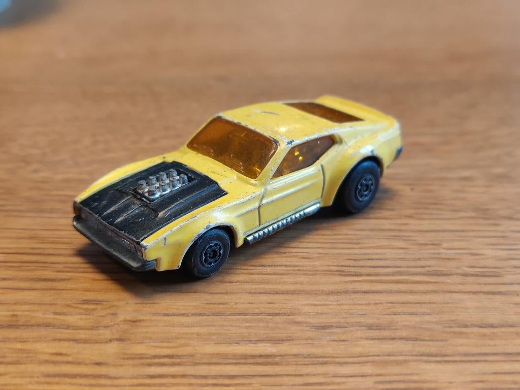 Matchbox Ford Mustang BOSS GEEL, Ophalen of Verzenden, Zo goed als nieuw, Auto