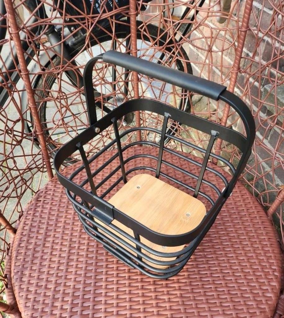 ATRAN VELO

Fietsmand “QB AVS”

incl. AVS-systeemadapter, Fietsen en Brommers, Fietsaccessoires | Fietsmanden, Ophalen of Verzenden