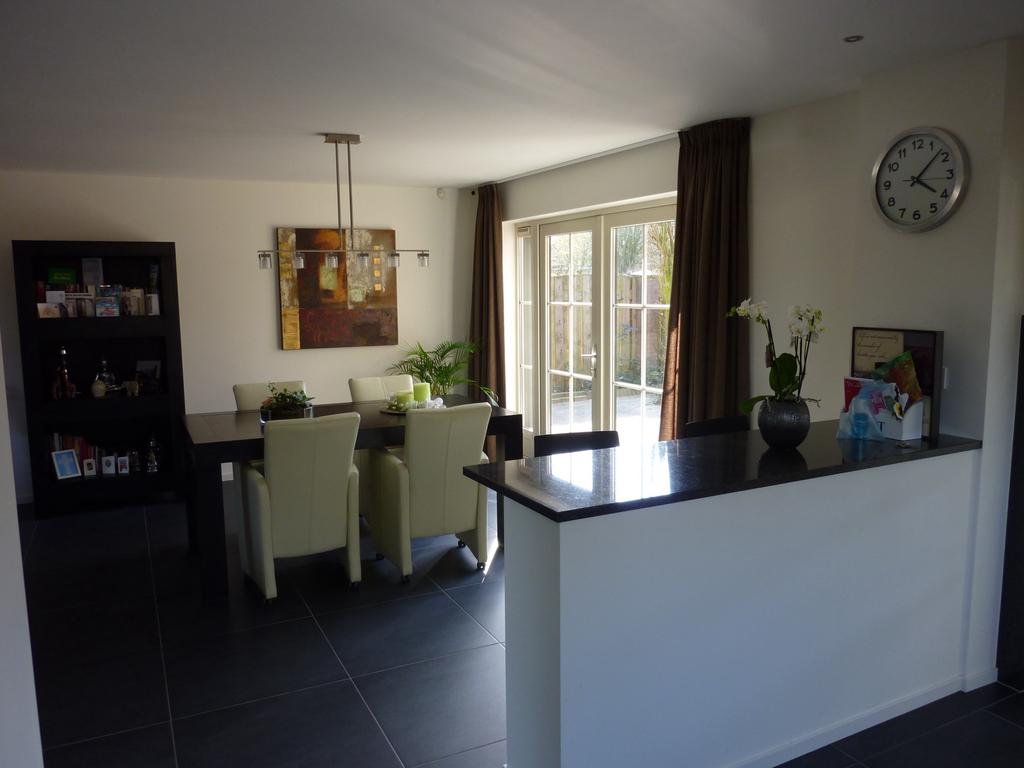 Eettafel, Huis en Inrichting, Tafels | Eettafels, Ophalen, Strak, Gebruikt, 50 tot 100 cm