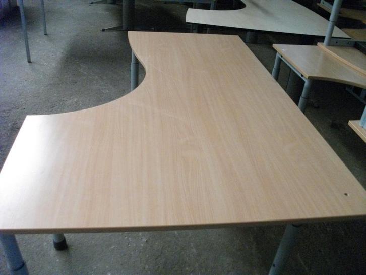 Hoekbureaus aspa gispen ahrend, Huis en Inrichting, Bureaus, Gebruikt, Bureau, In hoogte verstelbaar, Ophalen