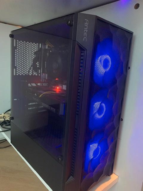 Computer, Computers en Software, Desktop Pc's, Zo goed als nieuw, 3 tot 4 Ghz, SSD, 32 GB, Met videokaart, Ophalen