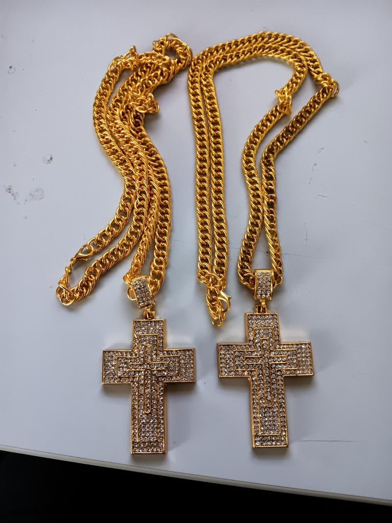 ketting met kruis hanger en strass (2 stuks), Sieraden, Tassen en Uiterlijk, Kettingen, Overige materialen, Met strass, Ophalen of Verzenden