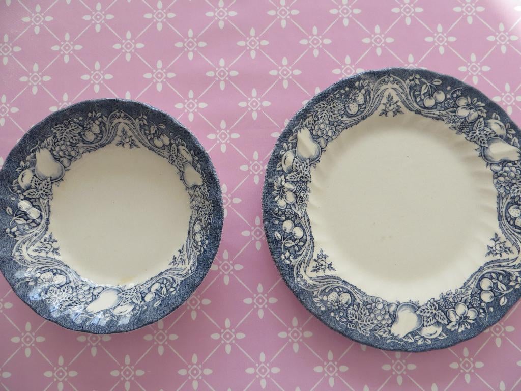 schaaltje/bordje/MYOTT MEAKIN/servies/Engeland/Blauw, Ophalen of Verzenden, Overige stijlen, Aardewerk, Schaal of Schalen