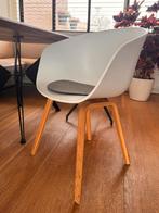 HAY stoelen kuip wit met eiken frame., Ophalen of Verzenden, Wit