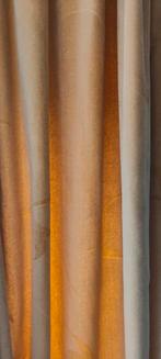 2 stuks velours overgordijnen zware kwaliteit, Huis en Inrichting, 200 cm of meer, Beige, Ophalen of Verzenden, Zo goed als nieuw