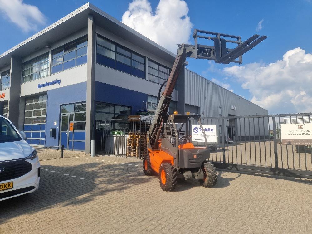 AUSA ruwterrein verreiker T 144 H, Zakelijke goederen, Ophalen, Info@notenboomtechniek.nl, 4797 SG, Verreiker