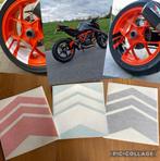KTM <<READY TO RACE>> pijlen stickers velgen 1290/1390/GT/.., Ophalen of Verzenden, Zo goed als nieuw