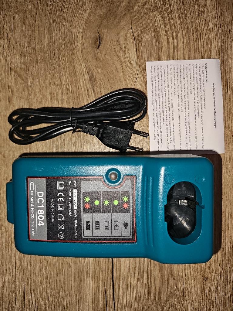 Makita DC1414 / DC1804 oplader 7.2V - 18V Ni-Mh / Ni-Cd, Ophalen of Verzenden, Nieuw