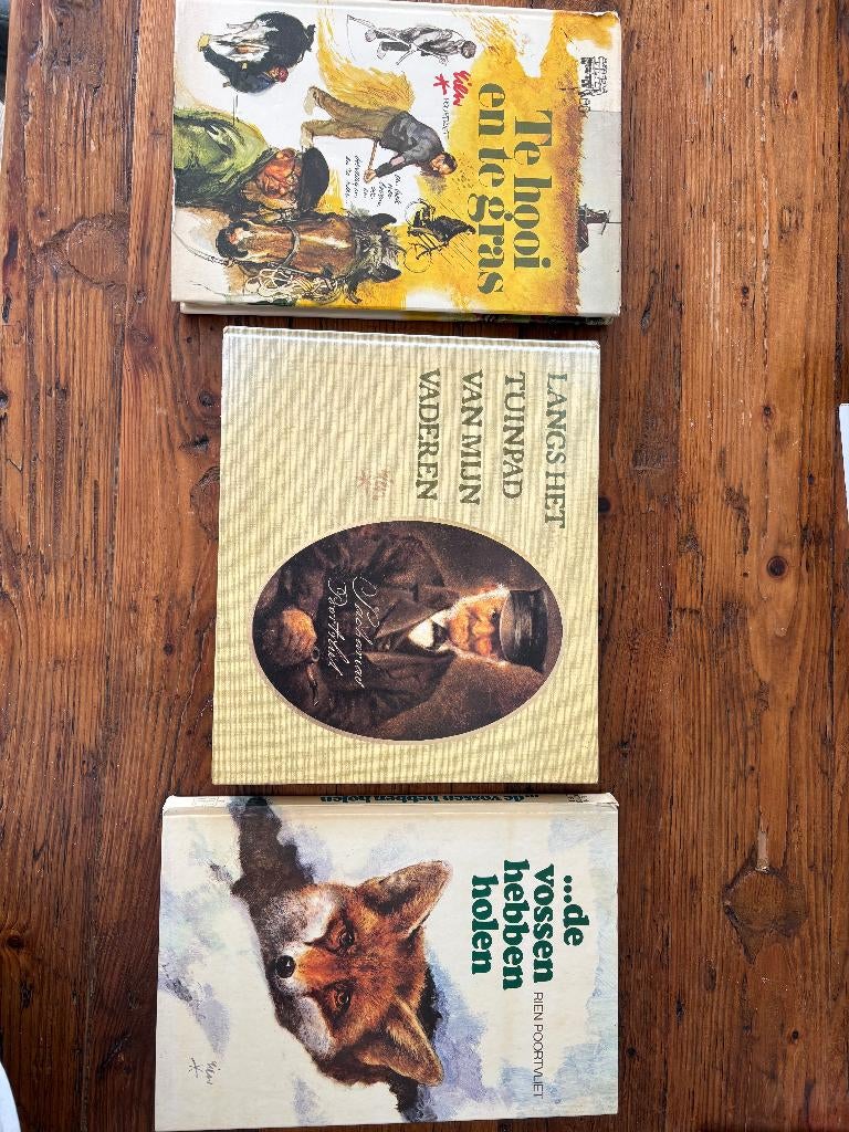 Set van 3 Rien Poortvliet boeken, o.a. Te hooi en te gras, Ophalen of Verzenden, Zo goed als nieuw, Rien Poortvliet, Prentenboek